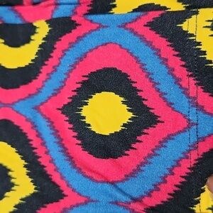 LULAROE LLR OS Patterned Buttery Soft Legging One Size